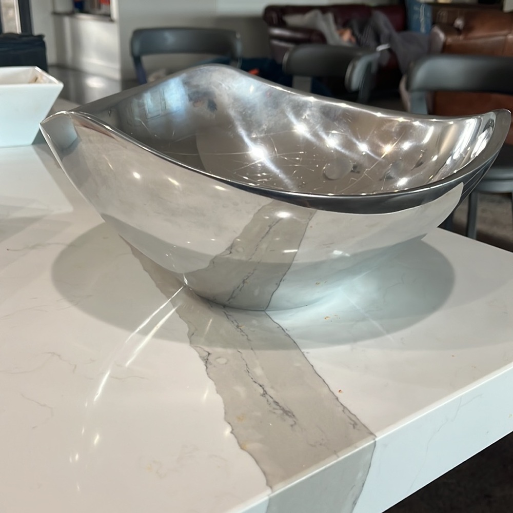 Nambe Tri Corner 11 inch bowl